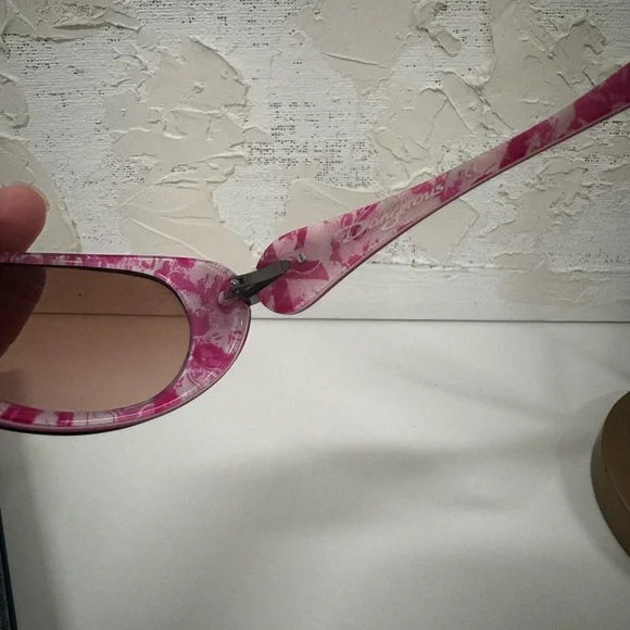 OAKLEY DANGEROUS Breast Cancer Black Pink Plastic Sunglasses - Picture 4 of 16